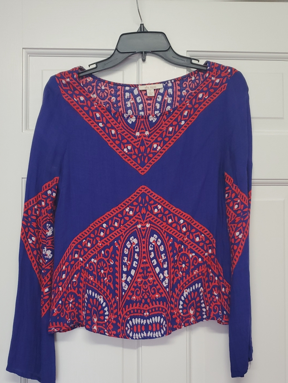 ELLA MOSS Blue Long-Sleeve Top with Red Embroidery